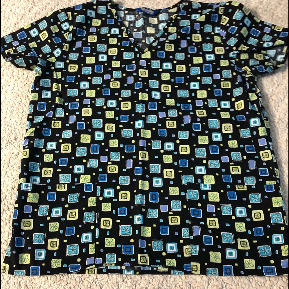 Scrub top